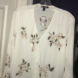 Roz & Ali White Floral Blouse NWT